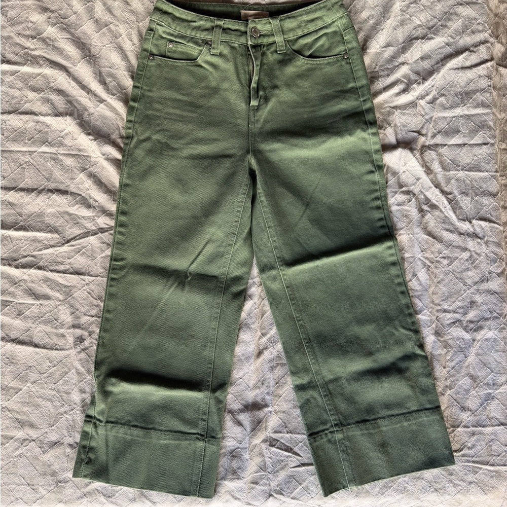 Sky and Sparrow Sage Green Wide Leg Cropped Pants Size 0